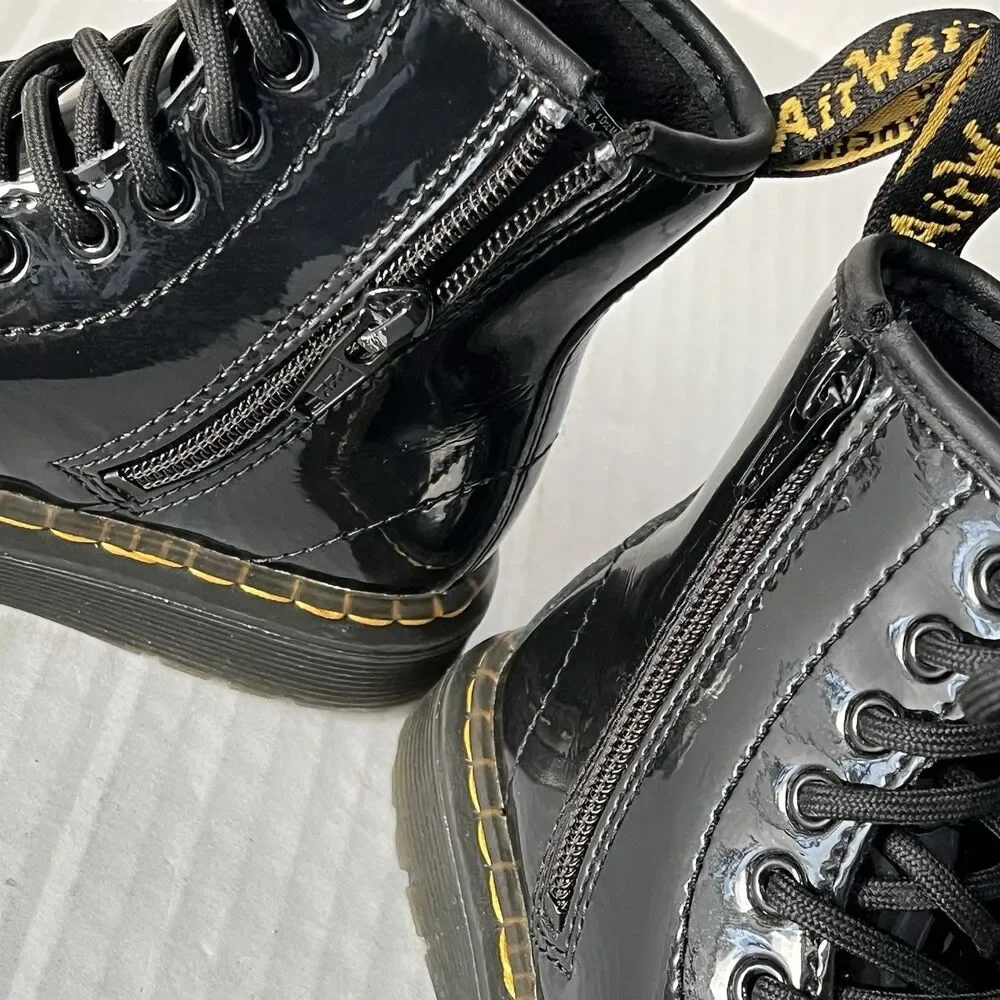 Dr. Martens Zavala J Combat Boots Patent Leather Zip Closure Unisex Kids Size 11